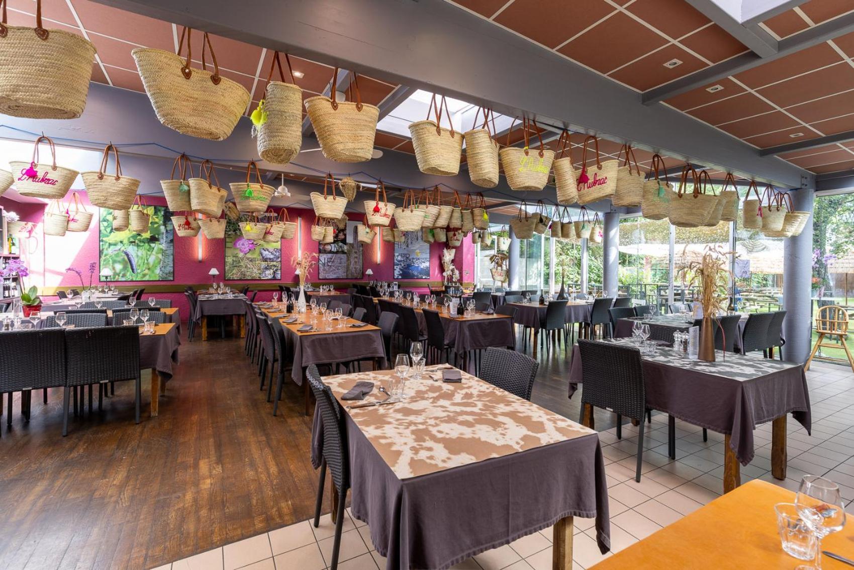 Hotel-Restaurant Logis L'Aubrac Laguiole Luaran gambar