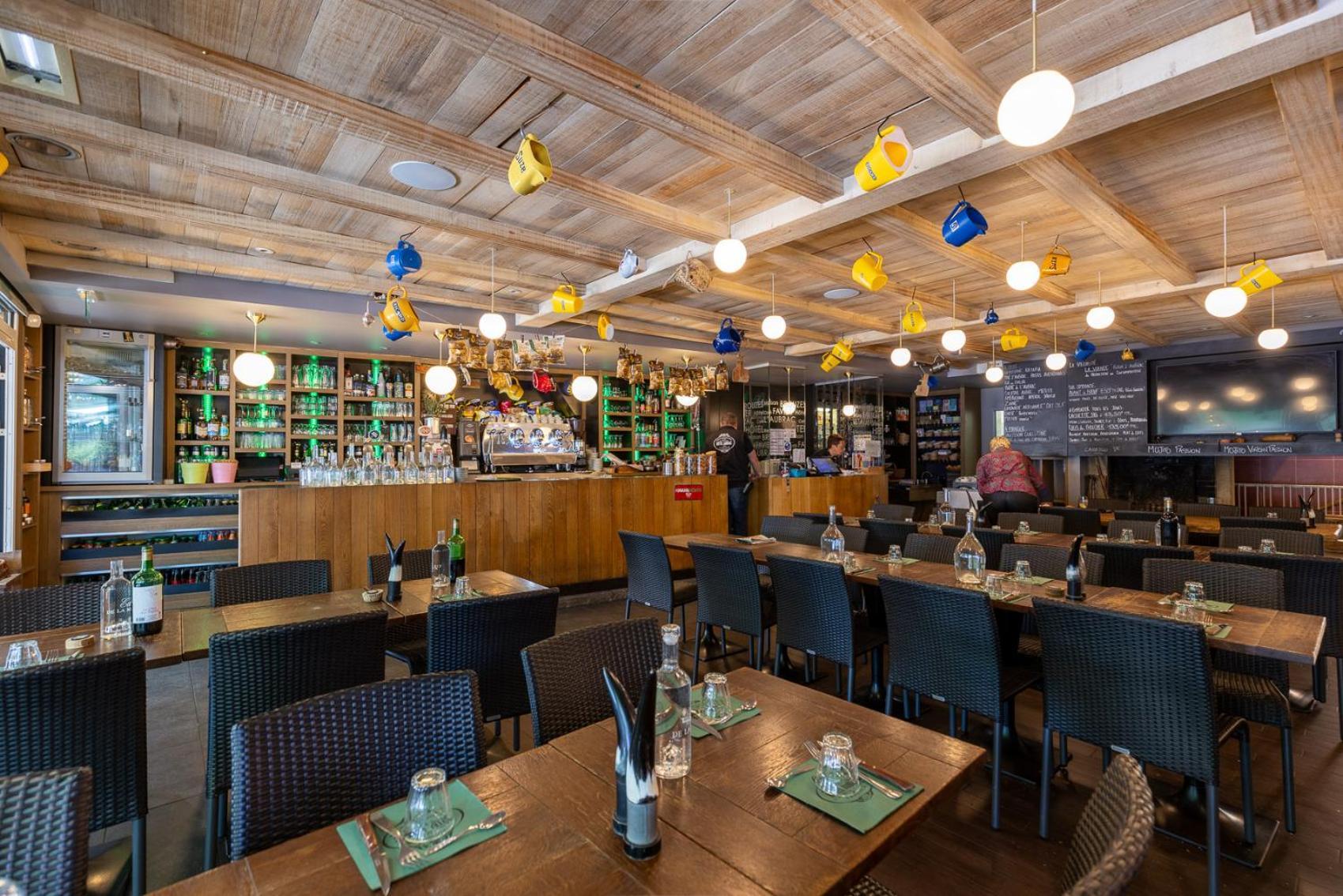 Hotel-Restaurant Logis L'Aubrac Laguiole Luaran gambar